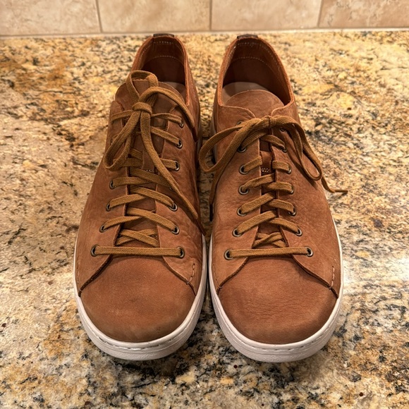 UGG Pismo Low Sneaker, Men’s size 12, Color Chestnut Brown Suede, white sole - Picture 1 of 9